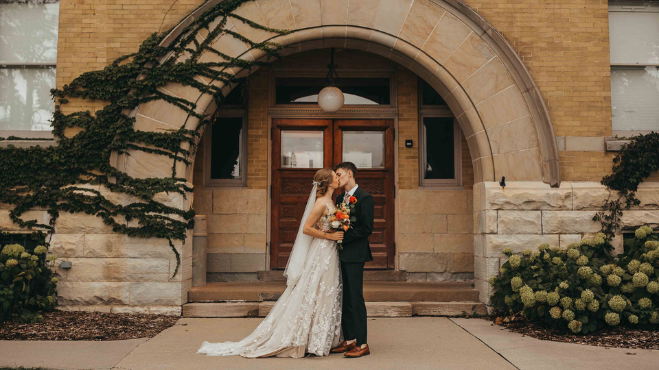 Historic Wedding Ceremony & Vow Exchange Venue in Cedarburg WI